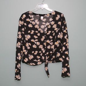 H&M Divided Daisy Crop Top